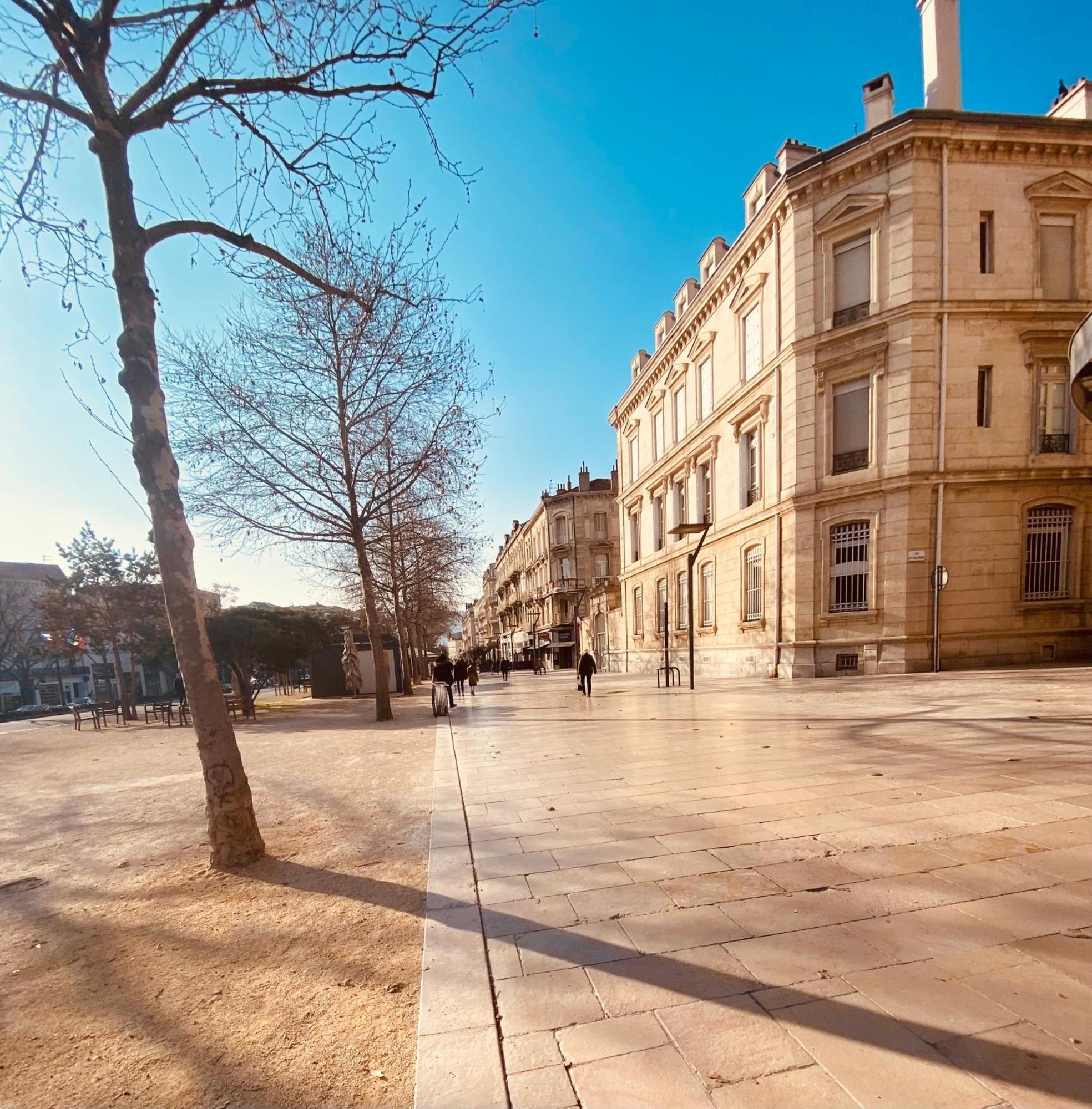 Appartement Centre Ville De Valence Face A La Gare Экстерьер фото